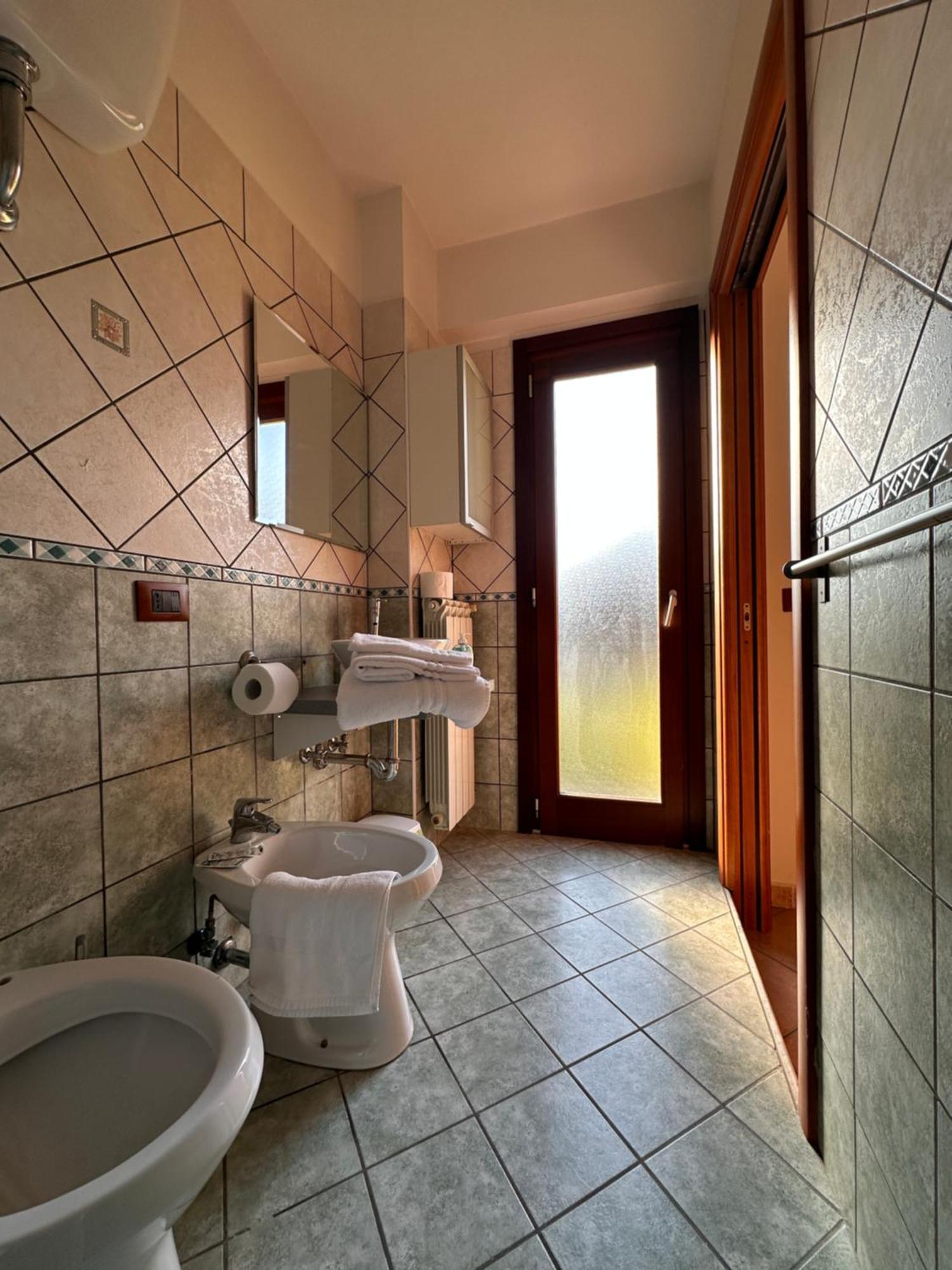 מלון נולה Casa Hyria מראה חיצוני תמונה