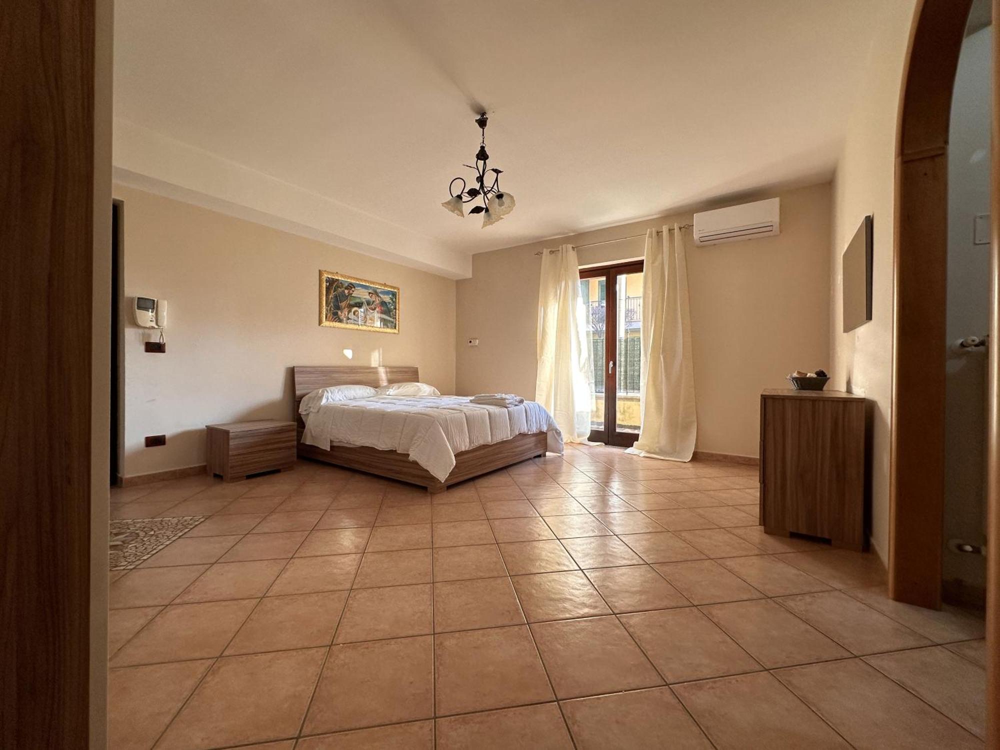 מלון נולה Casa Hyria מראה חיצוני תמונה